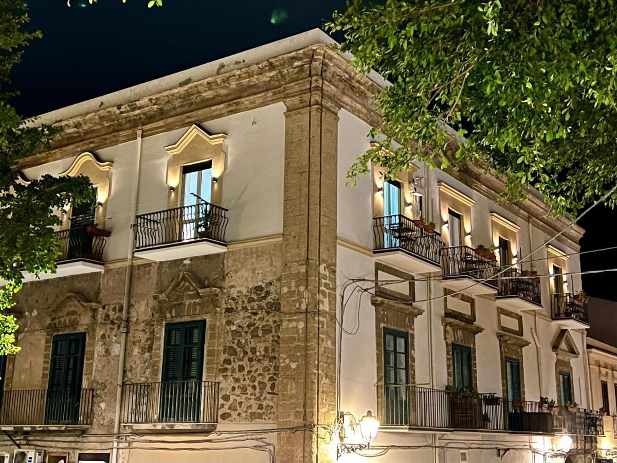 Cortile Umberto I Bed & Breakfast Cefalù Eksteriør bilde
