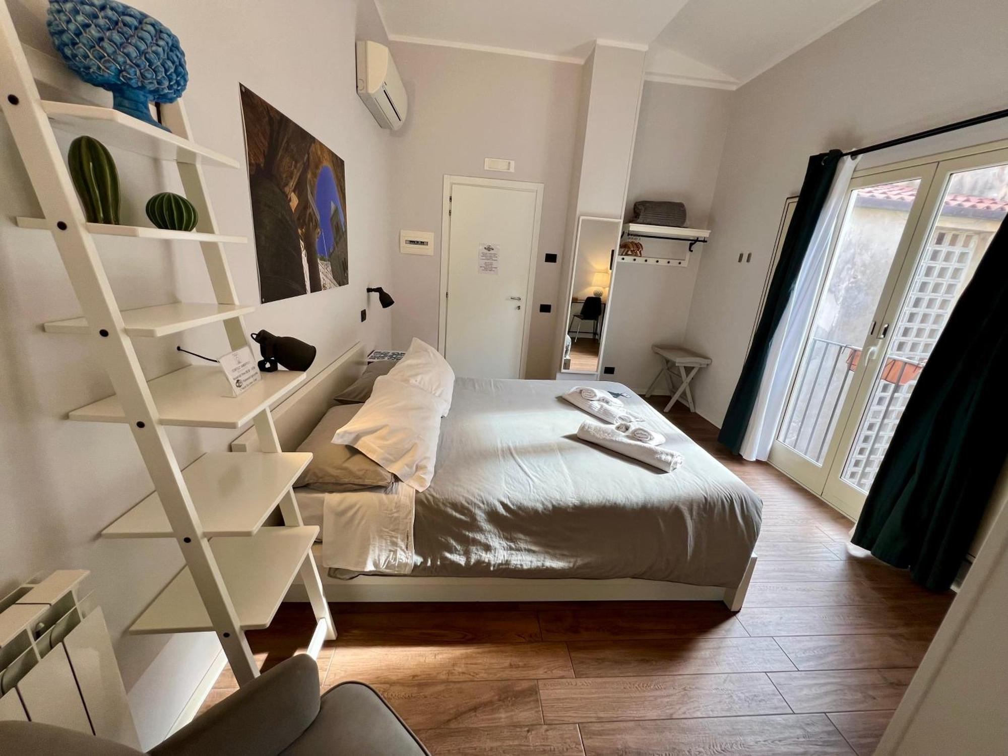 Cortile Umberto I Bed & Breakfast Cefalù Eksteriør bilde